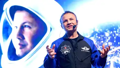 Astronot, İtalya'da Uzay Sektörünü İnceliyor