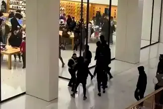 Brent Cross Apple Mağazası Soyuldu: 6 Gözaltı